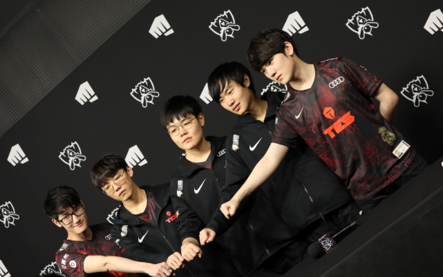 安帅甚至流 安帅甚至流